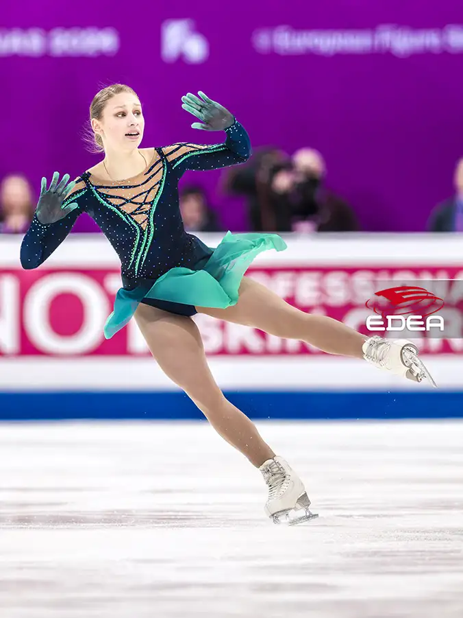 Ice Gallery Skates U.S.